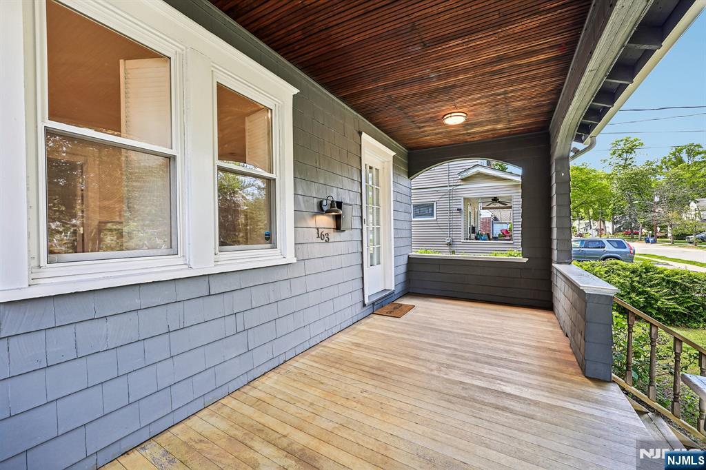 163 Poplar Avenue