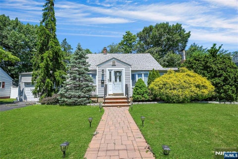Photo of 397 Pleasant Avenue, New Milford, NJ 07646 (MLS # 26025781)