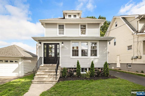 Photo of 526 Dewey Avenue, Cliffside Park, NJ 07010 (MLS # 26031684)