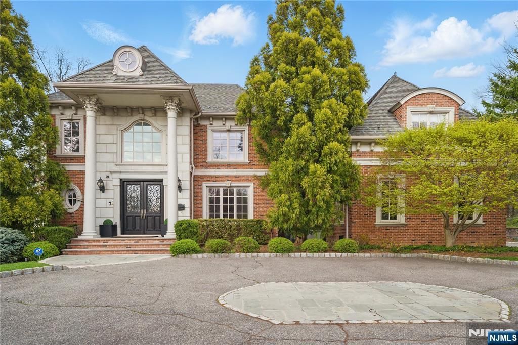 Photo of 121 Churchill Road, Tenafly, NJ 07670 (MLS # 25029502)