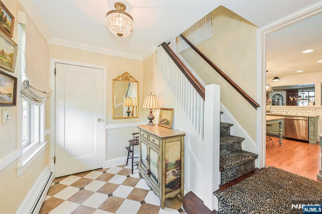 47 Van Allen Road