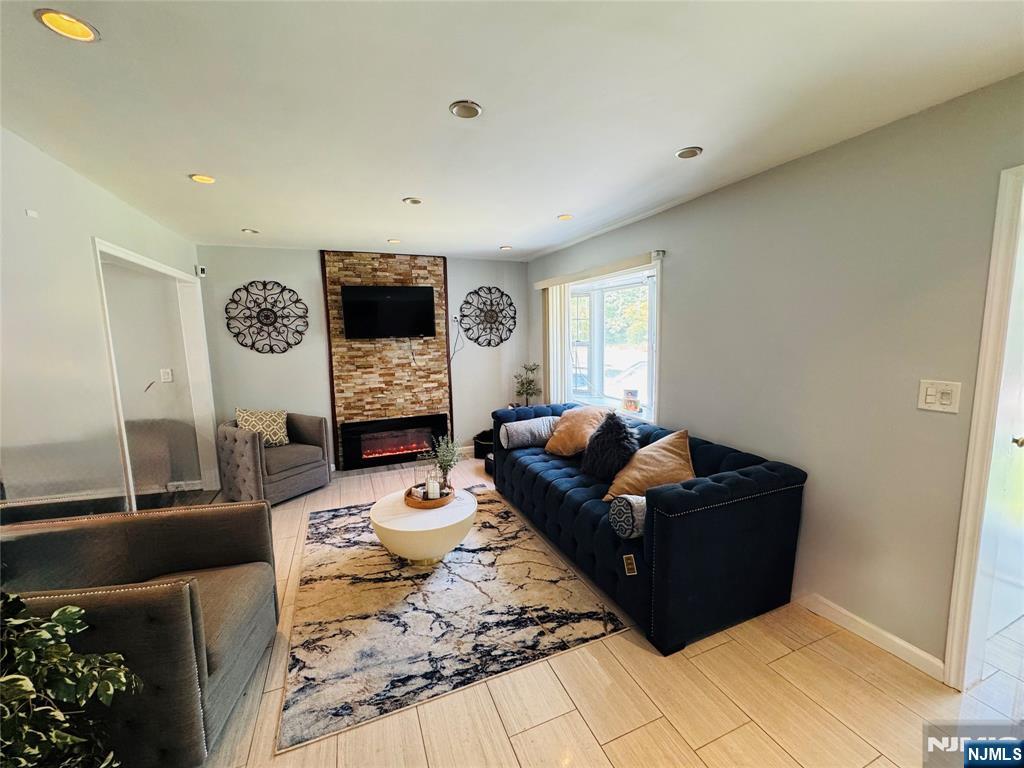26-14 Morlot Avenue