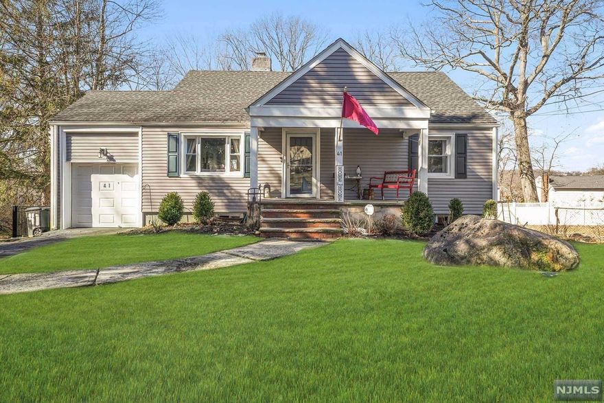 Roof, siding, windows, HVAC, Water Heater, garage door/opener, etc). This home has it all! In addition, the home is located in the desirable redwood section. Walking distance to NYC jitney, schools, houses of worship, shopping and highways. Move in Ready!!