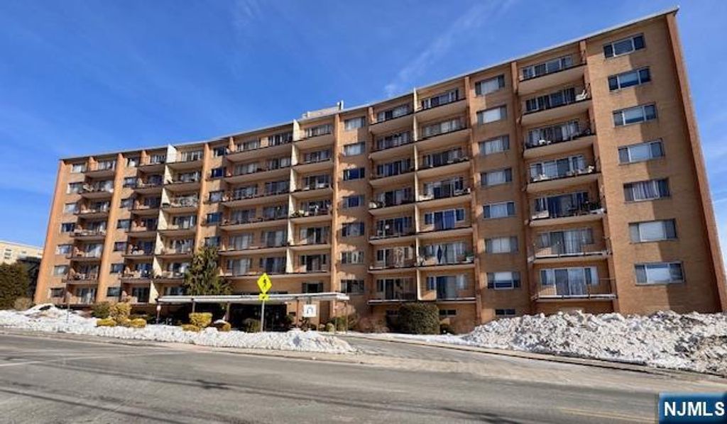 Photo of 265 Main Street #108, Ridgefield Park, NJ 07660 (MLS # 26004451)