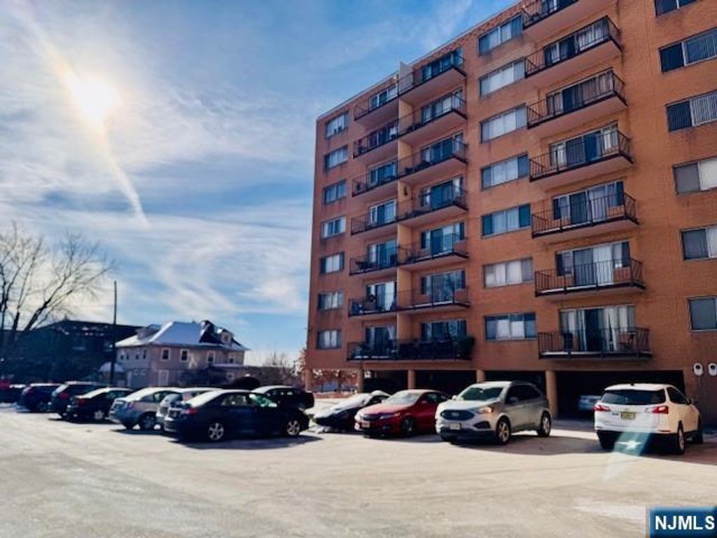 Photo of 265 Main Street #108, Ridgefield Park, NJ 07660 (MLS # 26004451)