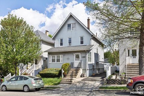 Photo of 567 Fern Avenue, Lyndhurst, NJ 07071 (MLS # 26013342)