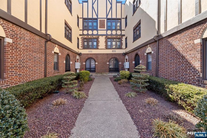 A wonderful 1 bedroom apartment near everything Ridgewood has to offer. A pleasure to show ! Heat and water are included. Gas and Electric not included No repair fee! Subject to satisfactory credit check (650+) and lease application. Any paint color changes must be approved by Landlord. Nice space !No smoking. 5 % late fee incurred if rent received after the 5th of the month. A copy of Tenants Insurance to be provided with lease as well as proof of income and copy of drivers license No dogs. Cats ok