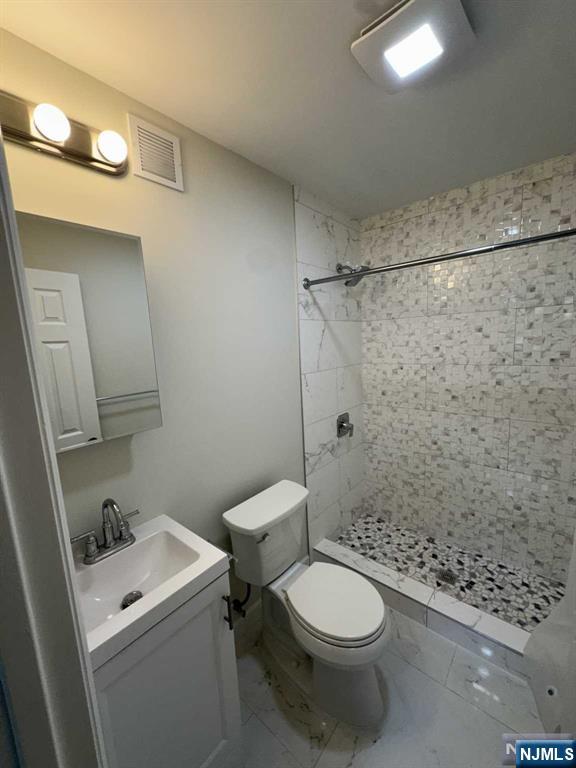 290 Oak Street 1st Floor.Offic