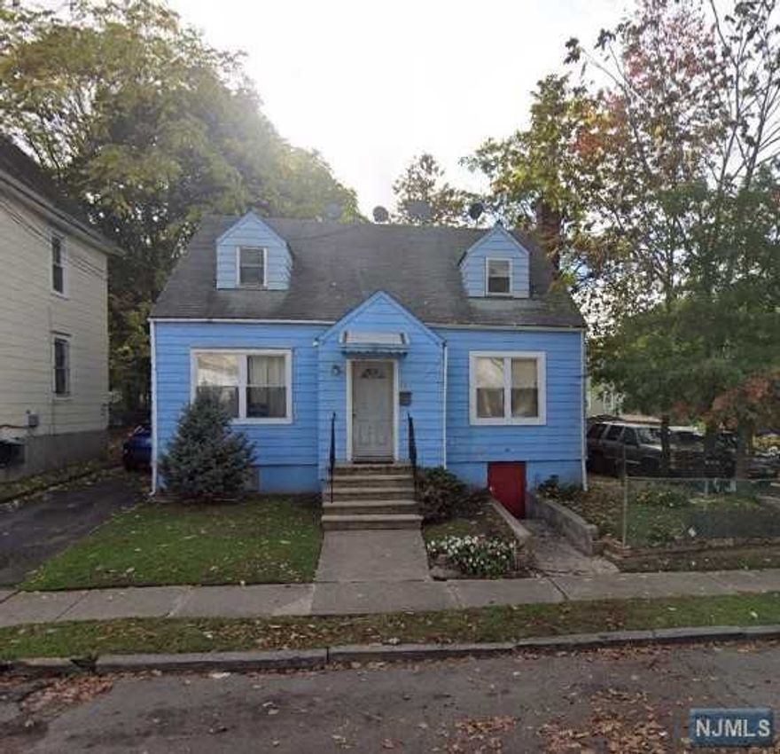 Great opportunity for savvy owners occupants or for investors. First floor has 2 beds, liv, eat- in-kitchen, full bath. Second Floor 1 bed, liv, kitchen and full bathroom. Full finished basement. Separate utilities. Driveway. Huge back yard.