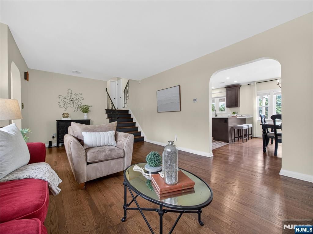 Photo of 247 Steilen Avenue, Ridgewood Village, NJ 07450 (MLS # 26008597)