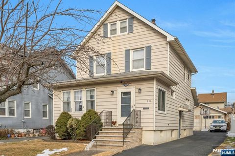 Photo of 631 6th Avenue, Lyndhurst, NJ 07071 (MLS # 26001707)