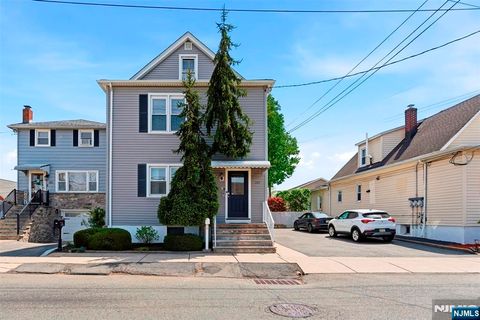 Photo of 107 Mount Prospect Avenue, Clifton, NJ 07013 (MLS # 26015405)