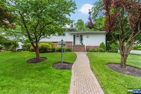 Photo of 192 Jenkins Drive, Englewood Cliffs, NJ 07632 (MLS # 26020866)