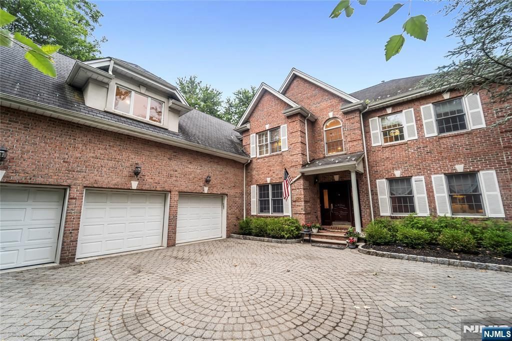 Photo of 136 Tappan Road, Norwood, NJ 07648 (MLS # 25020440)
