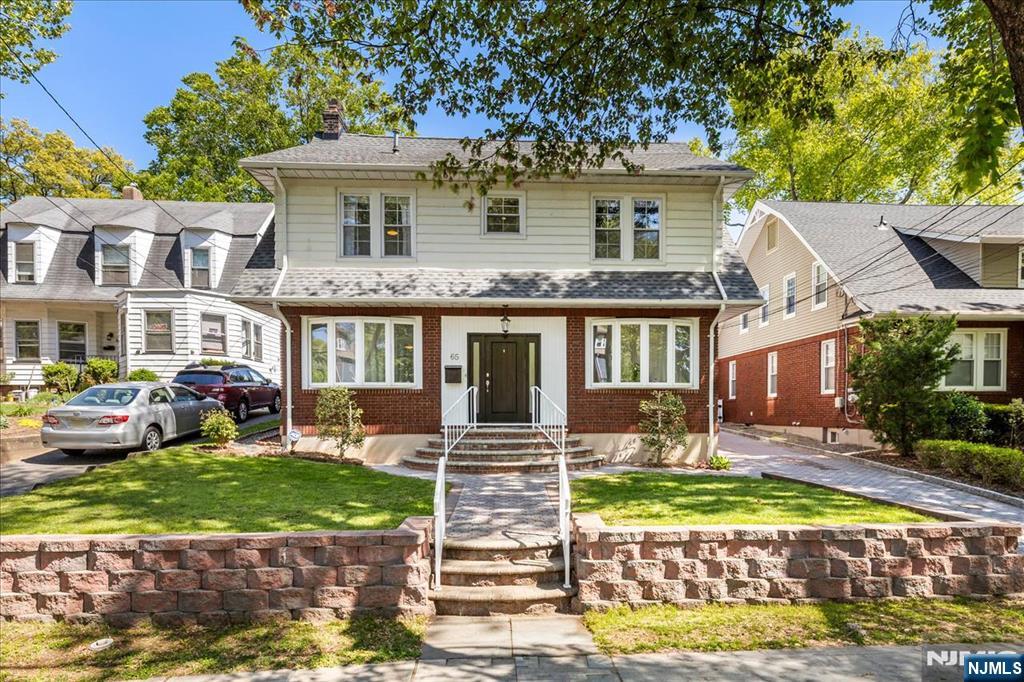 65 Lincoln Avenue