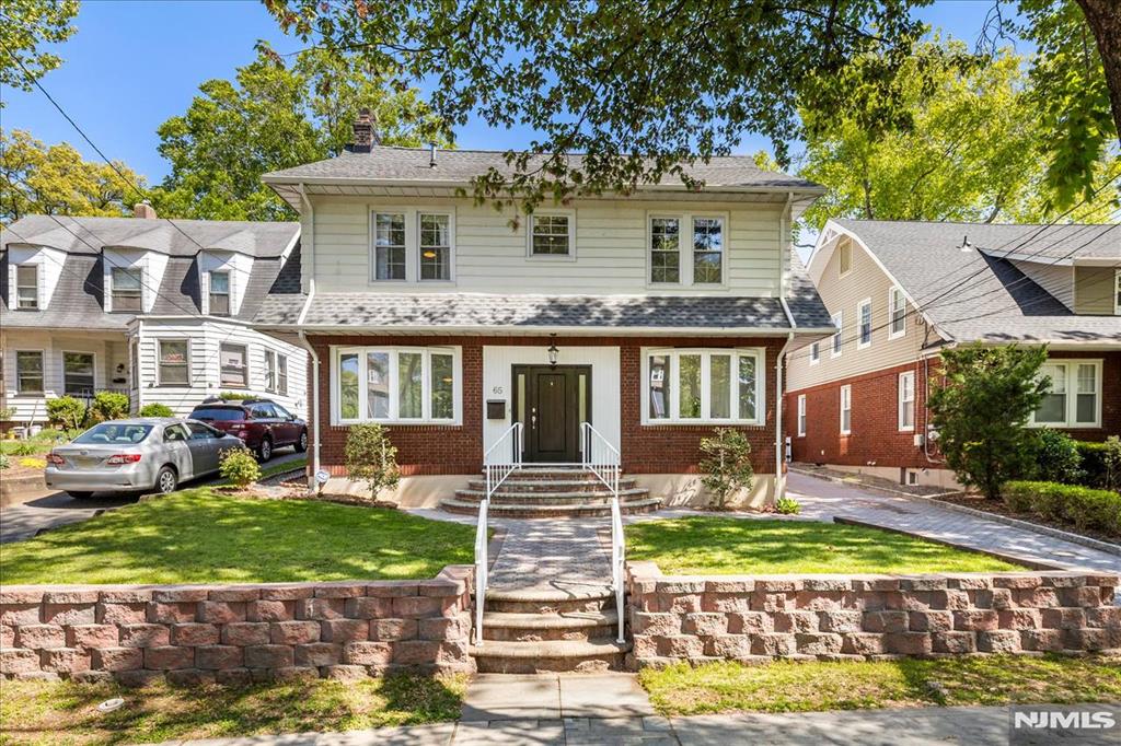 65 Lincoln Avenue