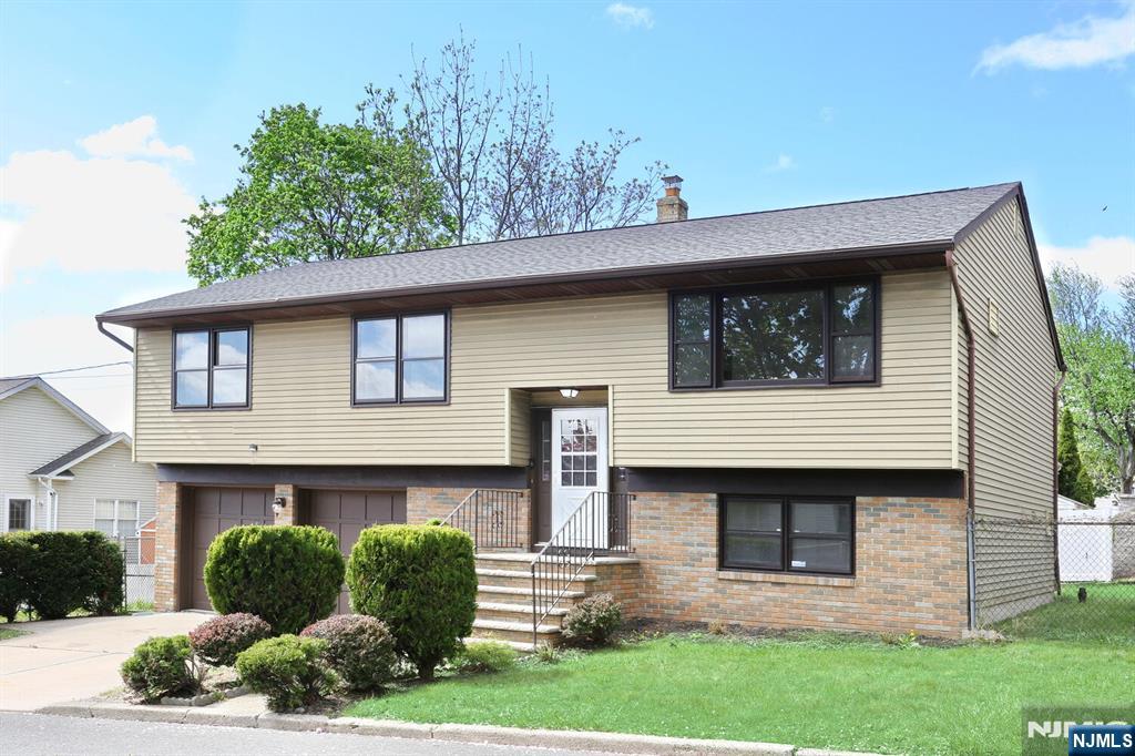 444 Washington Place