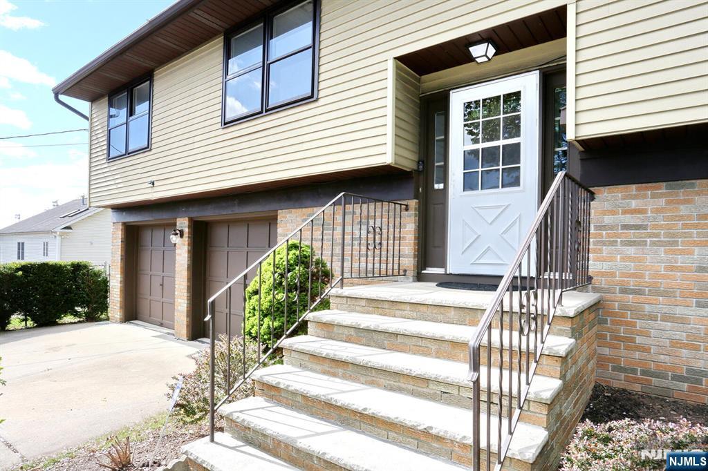 444 Washington Place