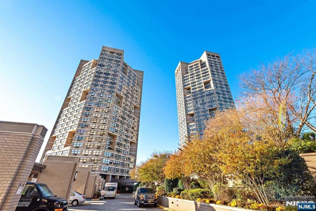 Property for Sale at 7002 Boulevard East 37F, Guttenberg, New Jersey - Bedrooms: 2 
Bathrooms: 3  - $414,900
