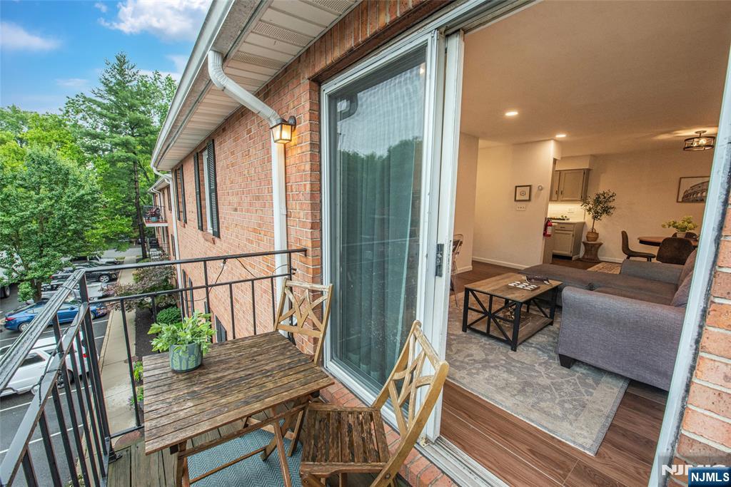 34 John Street 3A
