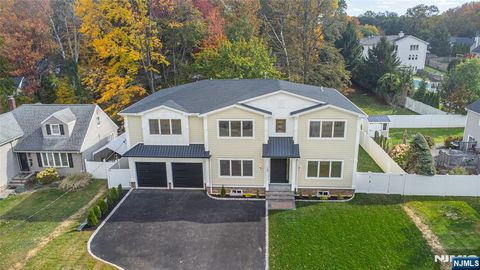 150 E Village Circle Paramus NJ 07652