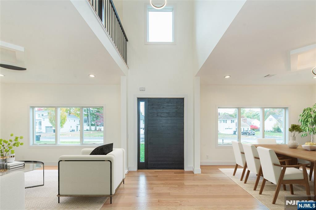 150 E Village Circle