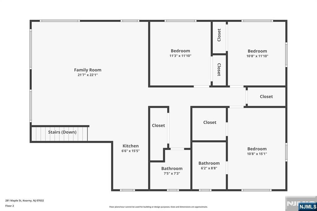 Main image without alt text