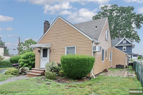 Photo of 443 Center Street, Wood Ridge, NJ 07075 (MLS # 26025132)