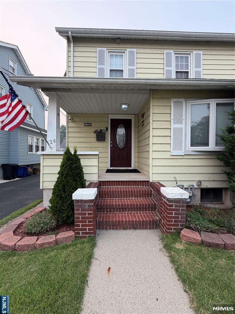 128 8th Street