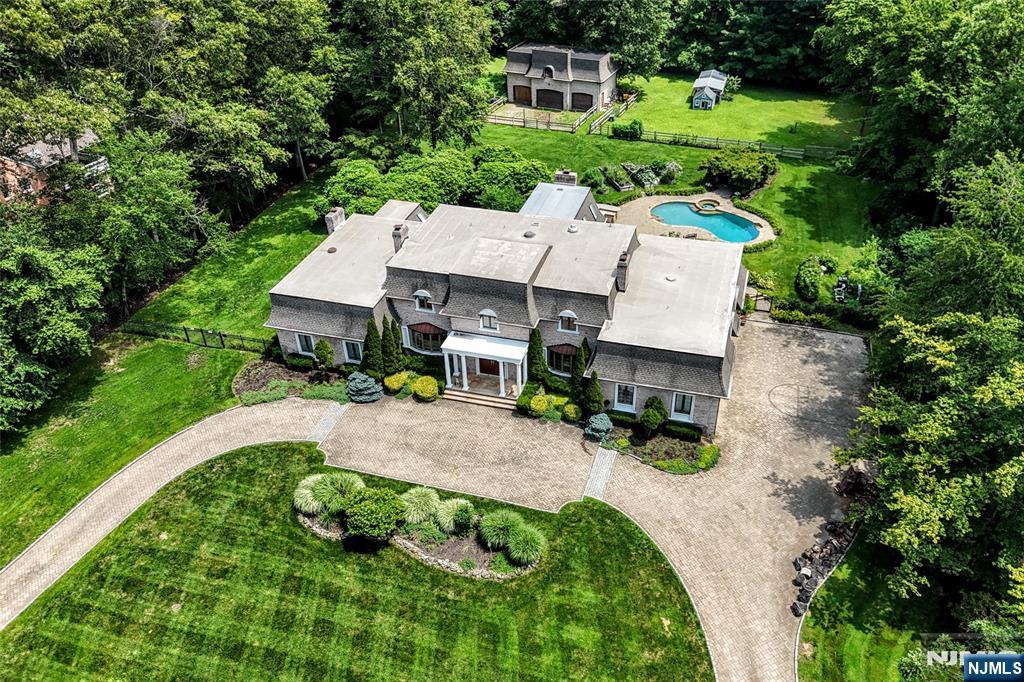 21 Baldwin Road