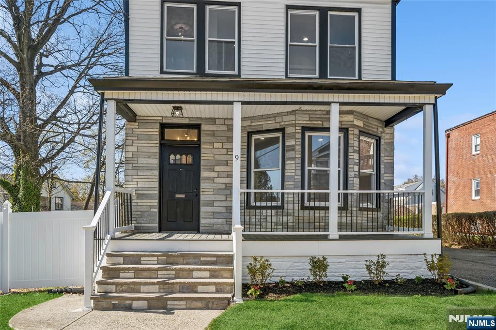 9 Warman Street