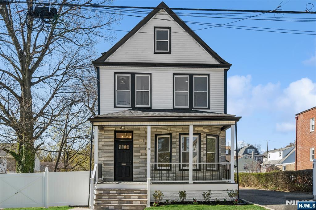 9 Warman Street