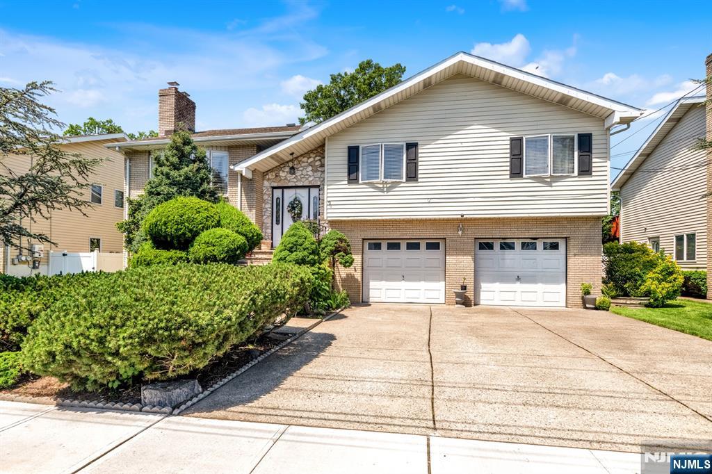 Rental Property at 67 Frederick St 1, Little Ferry, New Jersey - Bedrooms: 2 
Bathrooms: 1 
Rooms: 6  - $2,500 MO.