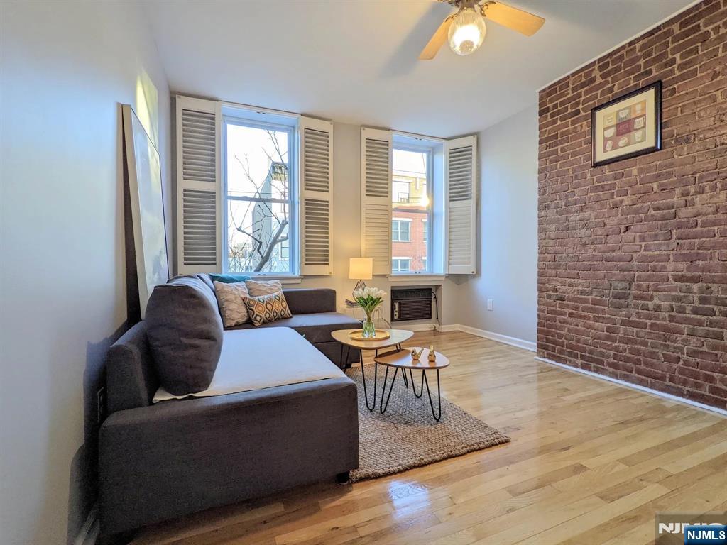 124 Madison Street 3L