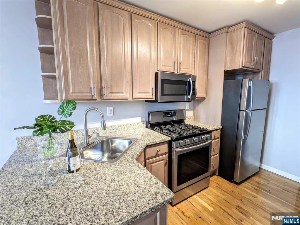 124 Madison Street 3L