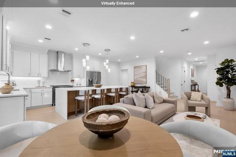 Photo of 21 Fey Place, Oradell, NJ 07649 (MLS # 25043908)