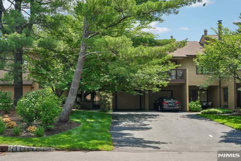 Photo of 220 Mountain View Drive #220, Mahwah, NJ 07430 (MLS # 26020968)
