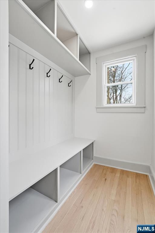 1096 Margaret Street