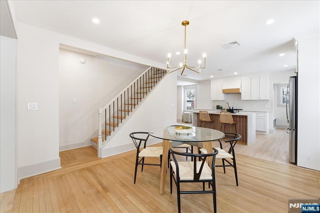 1096 Margaret Street