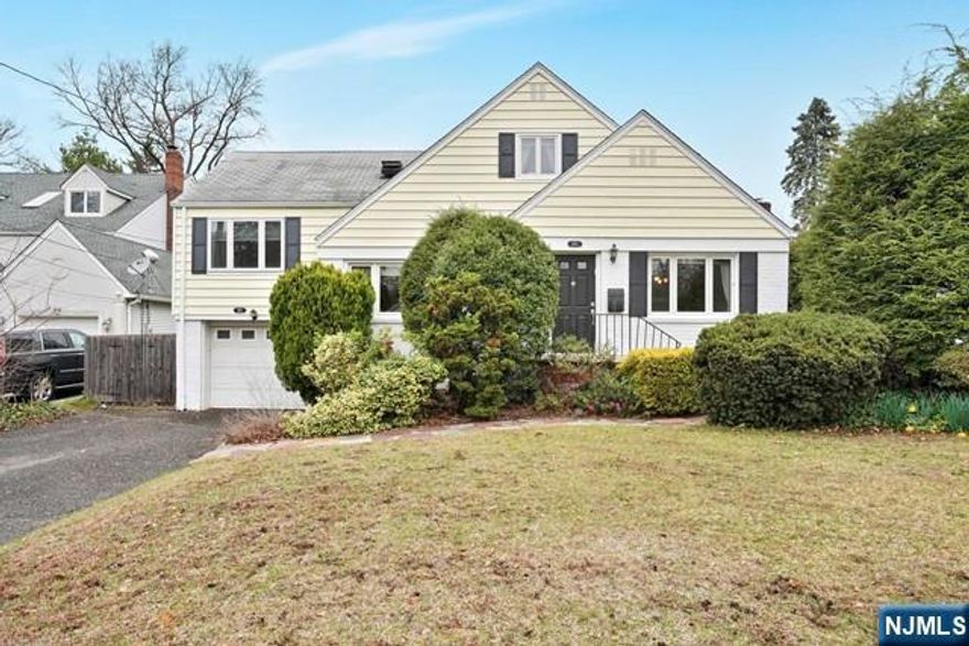 Spacious tri-level split in prime West Englewood neighborhood. First level features a large living room, formal dining room, modern eat in kitchen, breakfast area with access to flat yard, main floor bedroom and full bath. Second level features a master bedroom suite with a master bath. Third level features two additional bedrooms and a full bath. Lower level features a large rec room, half bath, laundry, utility and storage. Many updates including newer windows, newer furnace, newer AC blower, newer hot water tank, underground sprinklers, freshly painted interior and exterior. Close proximity to multiple houses of worship.