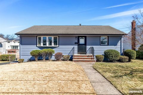 156 Gordon Avenue, Totowa, NJ 07512 - MLS#: 25008863