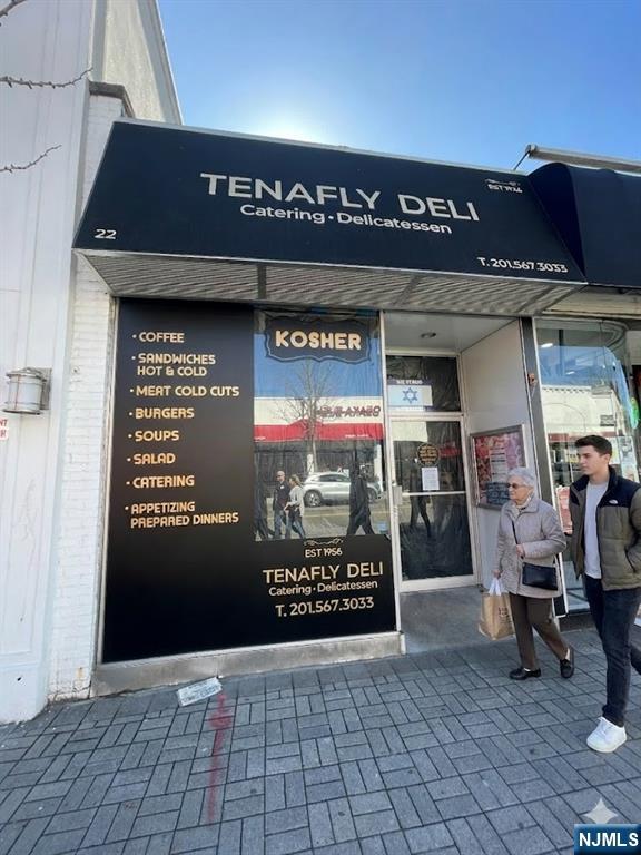 22 Washington Street A