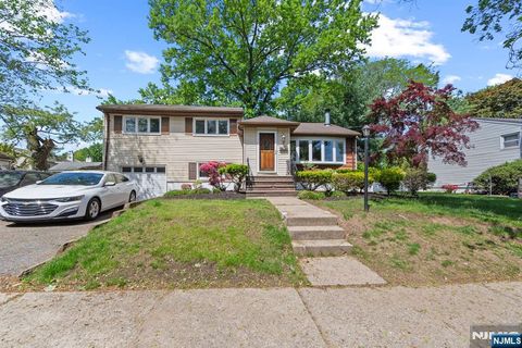 6 Juniper Street Dumont NJ 07628
