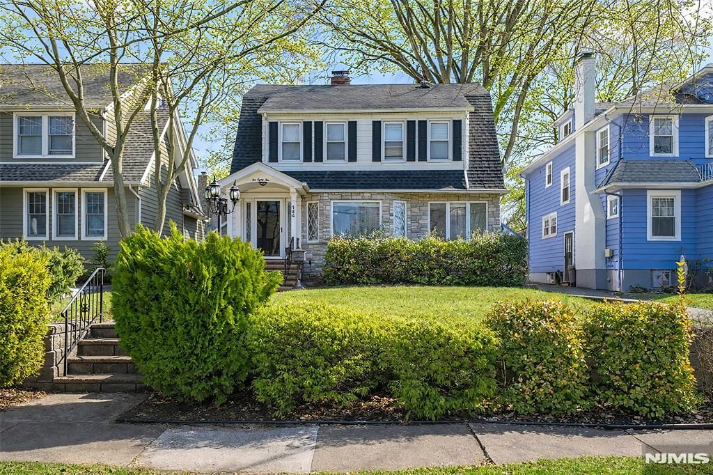Photo of 185 Larch Avenue, Teaneck, NJ 07666 (MLS # 26002363)
