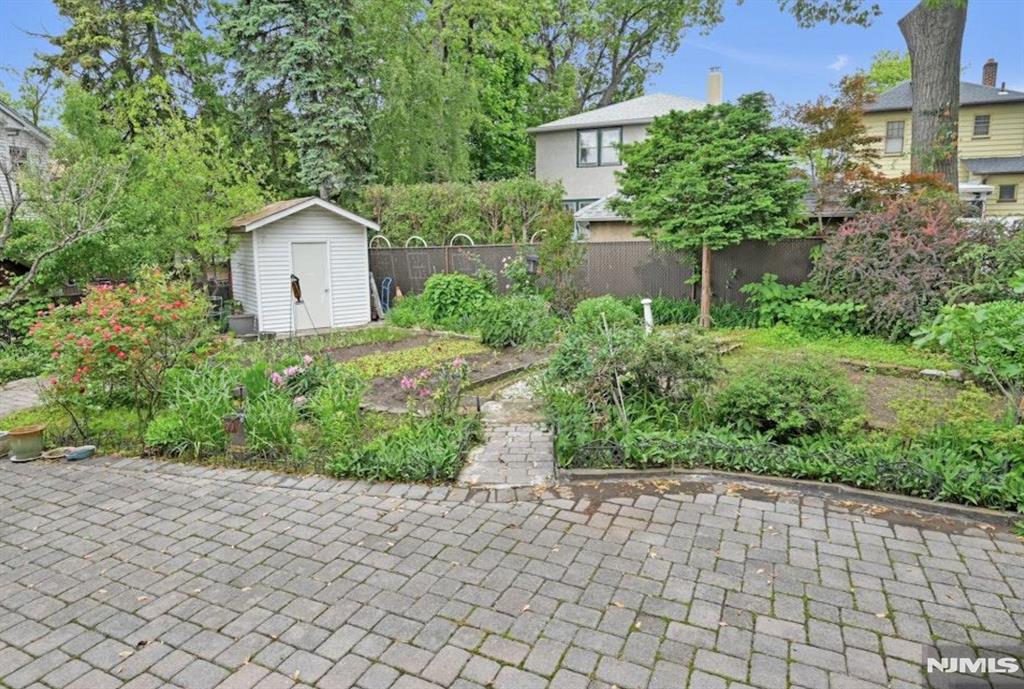 497 Oakdene Avenue