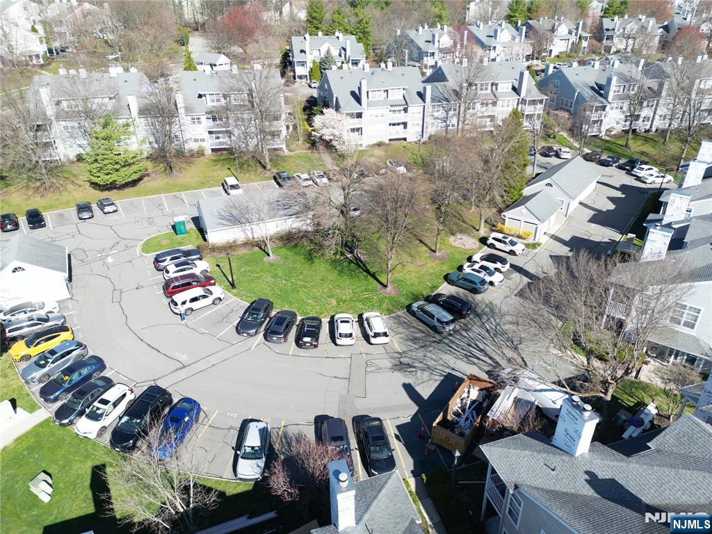 1120 Hyde Park Court 1120