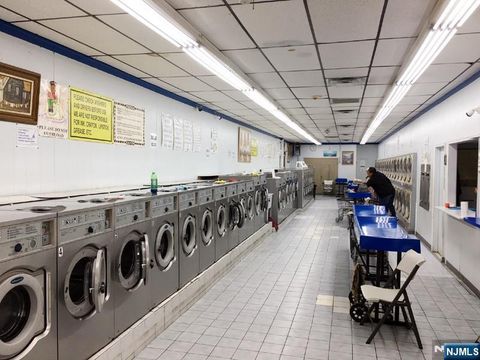 144 Union Avenue Irvington NJ 07111