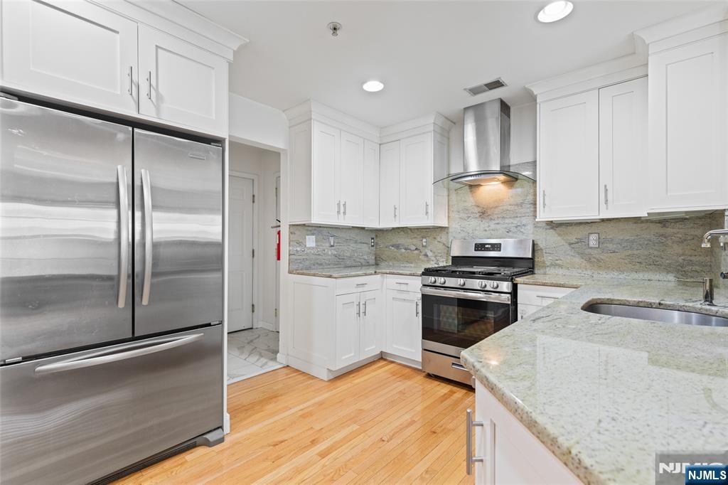 153 Vista Terrace