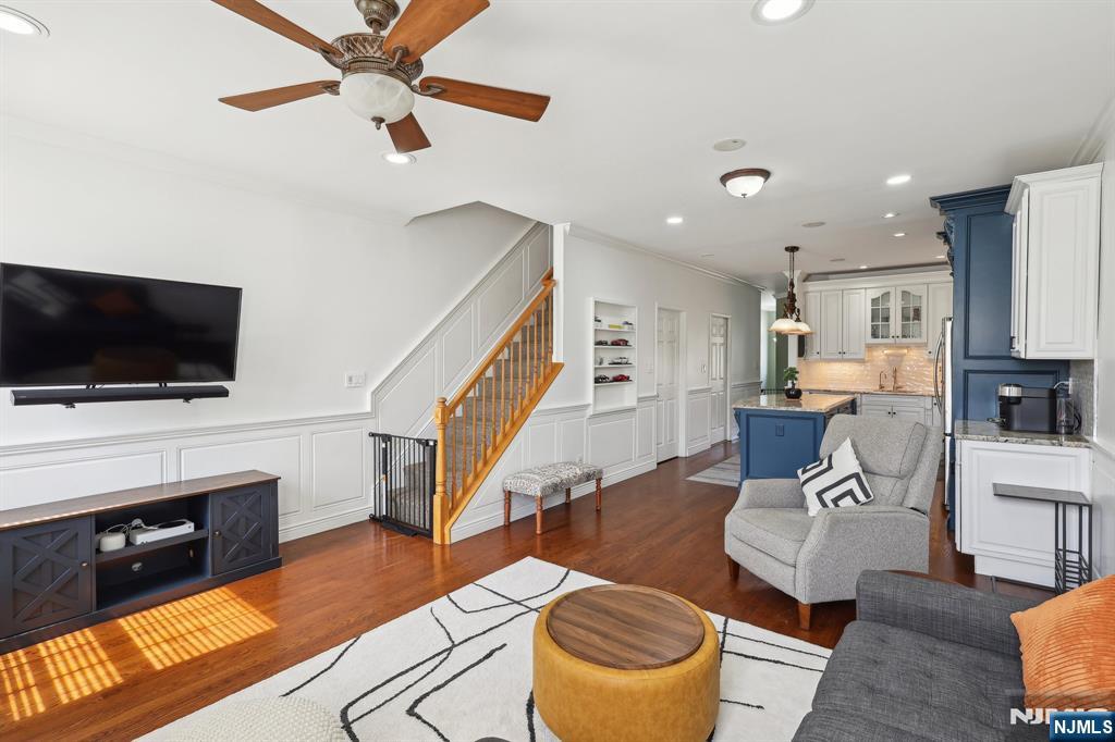 310 Wilshire Drive 3011