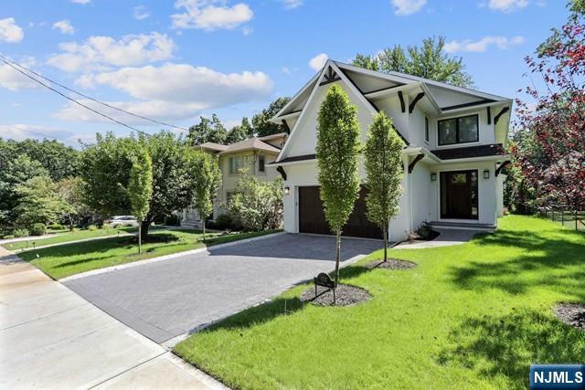 152 Columbus Drive